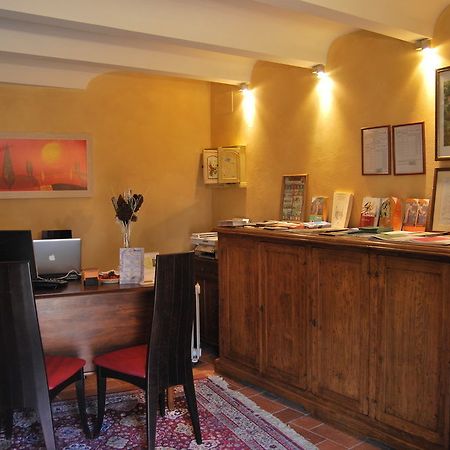 Borgo Dei Corsi Holiday House Reggiolo Dış mekan fotoğraf