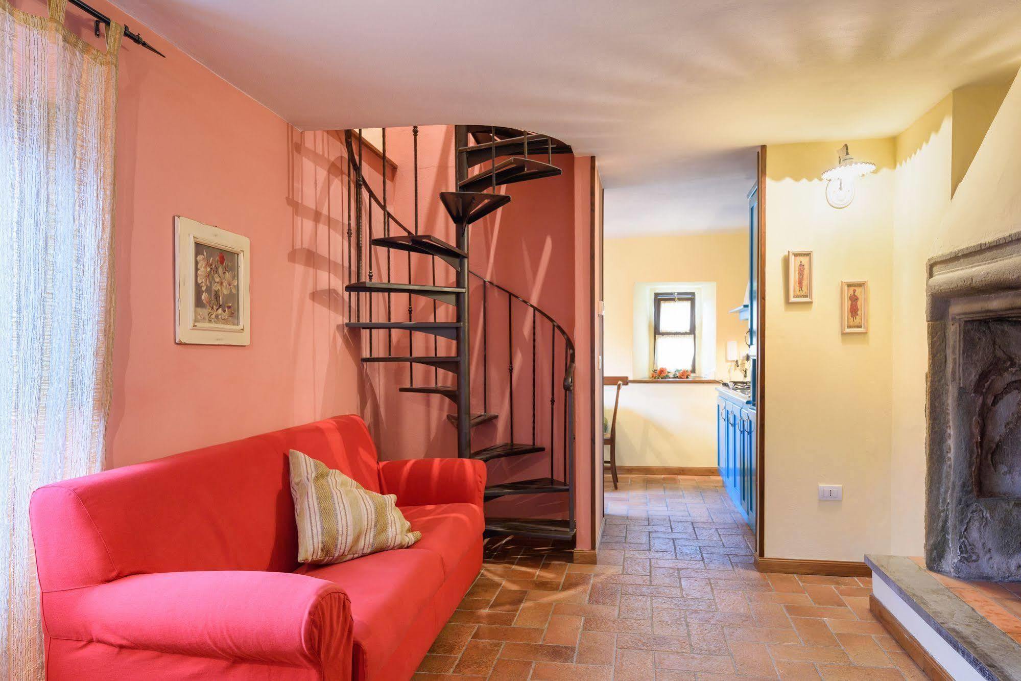 Borgo Dei Corsi Holiday House Reggiolo Dış mekan fotoğraf
